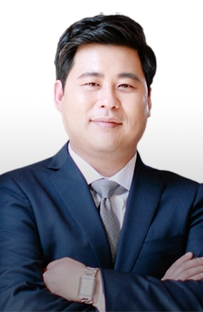 Hee J. Kim