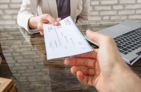 Can I Sue My Employer for Paying Me Late in California?